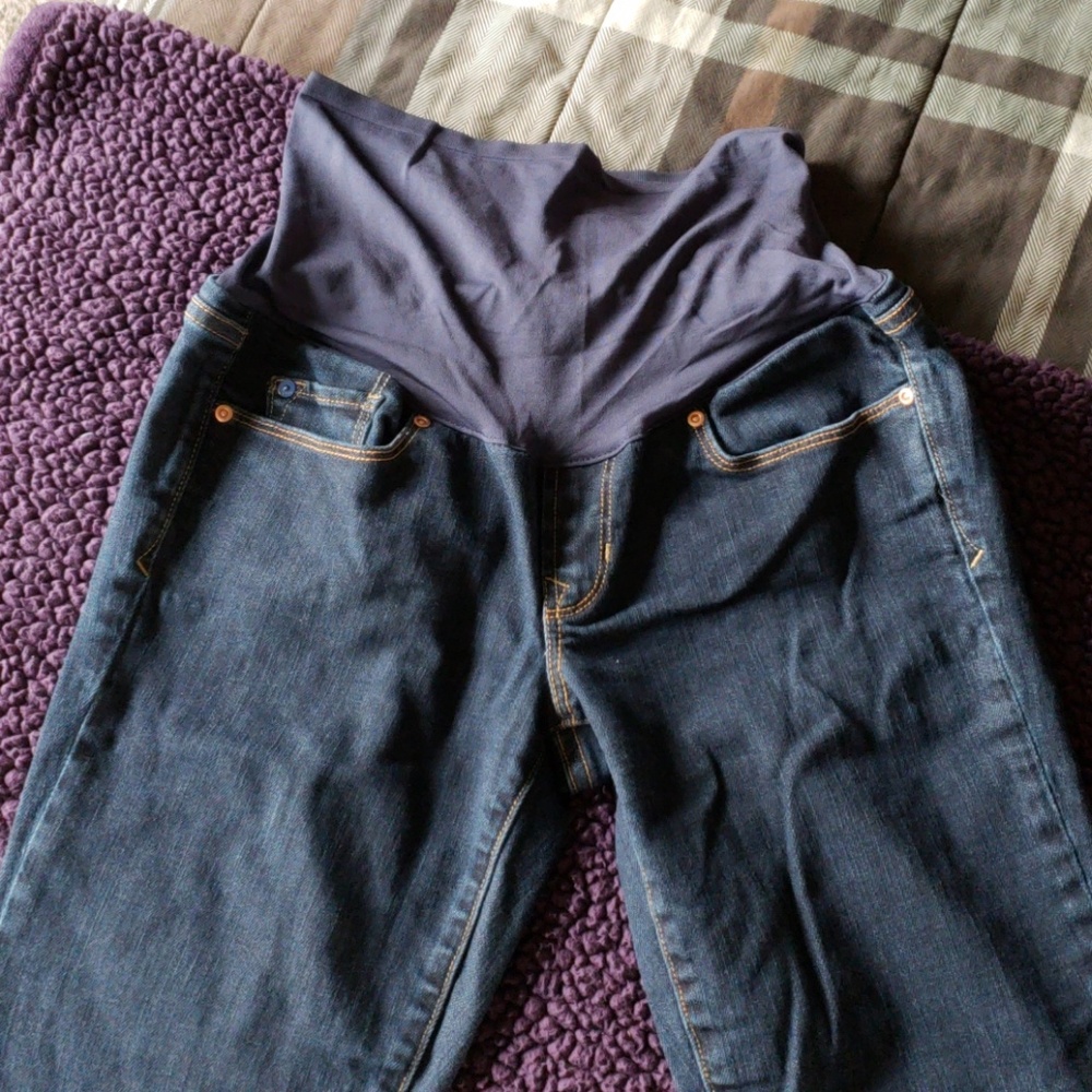 Maternity jeans